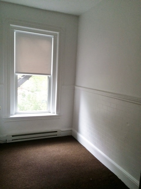 Building Photo - 56 Hawes St