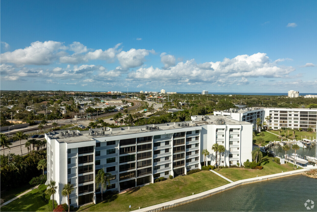 Primary Photo - Jupiter Cove