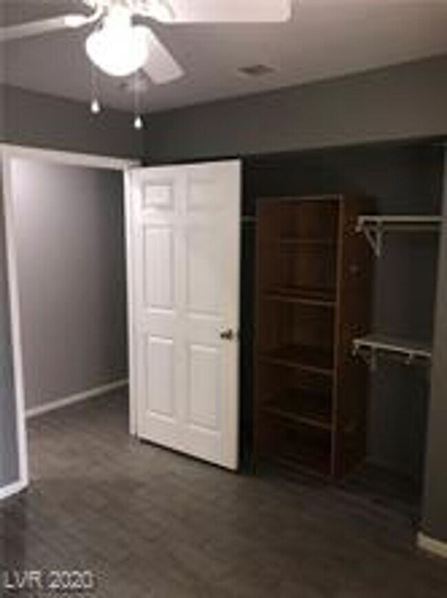 Foto del edificio - 2 Bed Condo!!!
