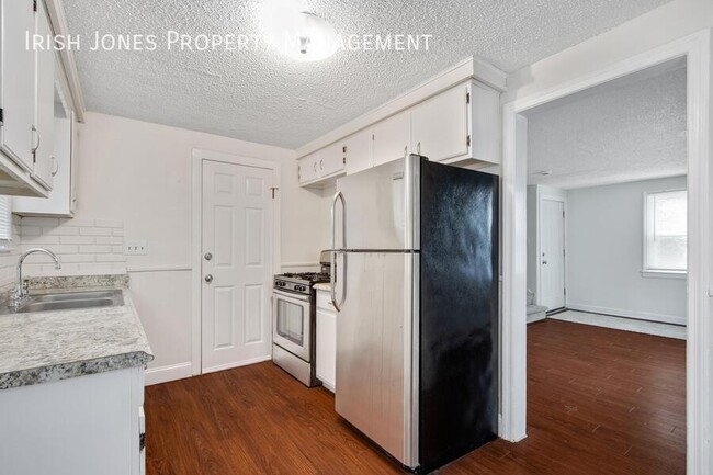 Foto del edificio - 4878 Union Rd