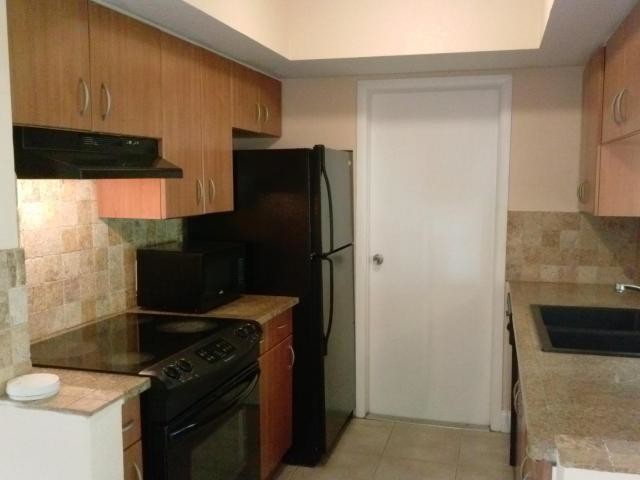 Foto del edificio - 9021 NW 24th Pl