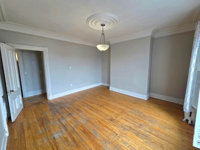 Building Photo - 184 Germain St