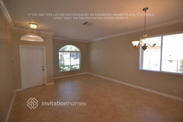 Foto del edificio - 3774 Woodfield Dr