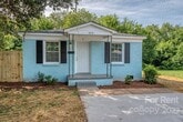 Primary Photo - 323 Jones St