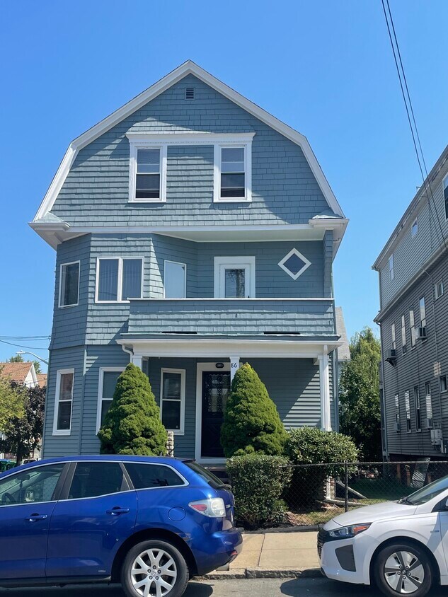 86 Medford St Unit 3, Medford, MA 02155 Condo for Rent in Medford, MA