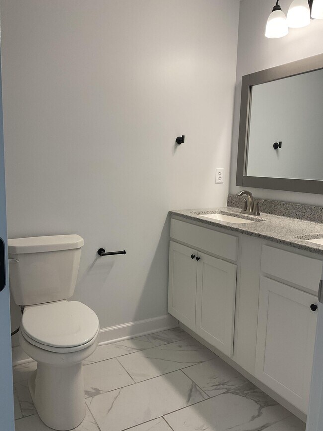 Baño principal - St. Albans Greens Townhouses and Apartments