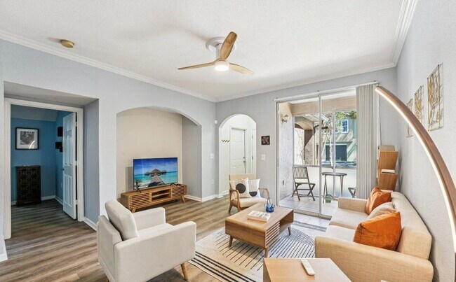 Foto del edificio - For Rent- Furnished or Vacant