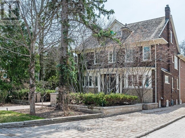 Photo du bâtiment - 67 Heathdale Rd