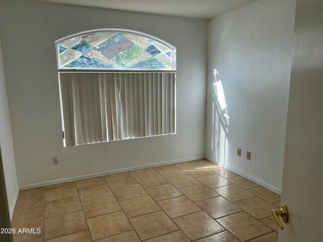 Foto del edificio - 2375 E Hawken Way