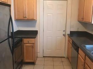 Building Photo - 3012 Q St