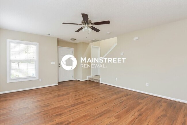 Building Photo - 3 Bedroom Pet-Friendly Home in Raleigh, NC with Main Street Renewal