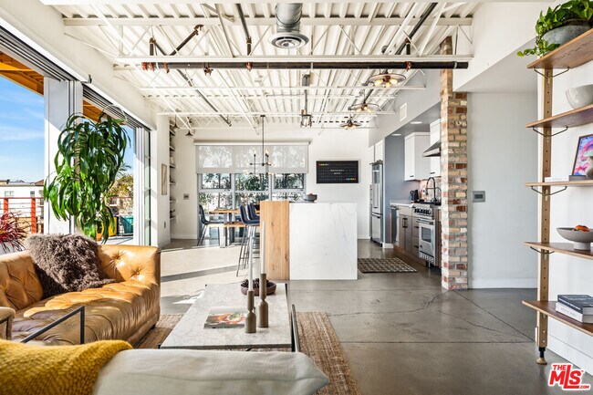 Foto del edificio - 4141 Glencoe Ave