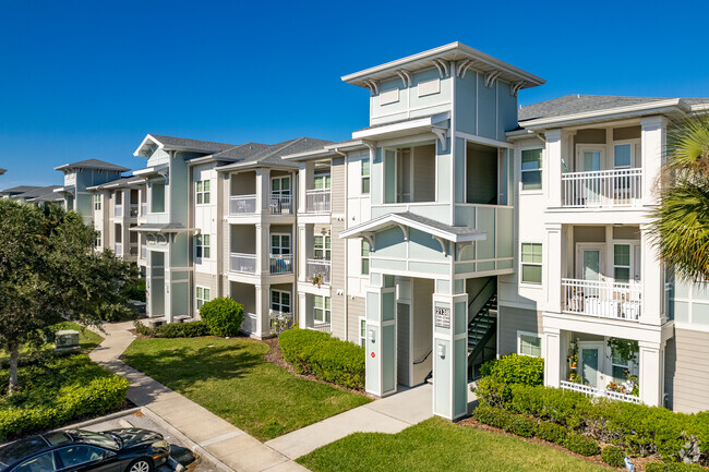 Building Photo - The Sands at Clearwater