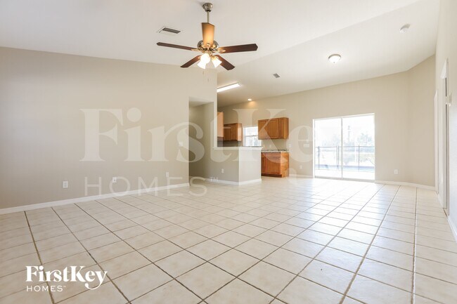 Foto del edificio - 4517 Lovett Rd