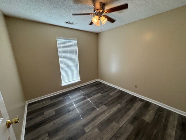 Building Photo - 5616 Autumn Valley Dr