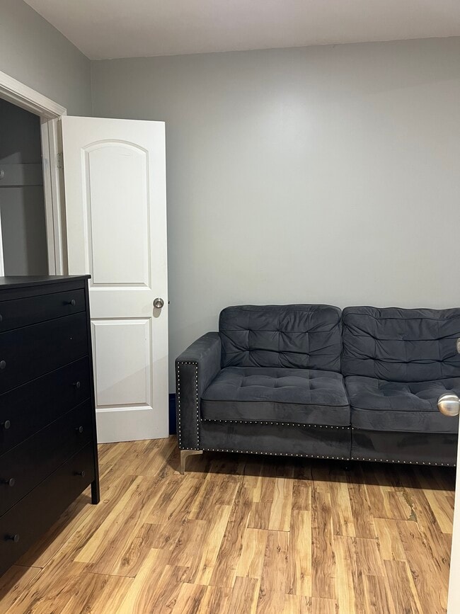 Foto del edificio - 761 Kennolia Dr SW