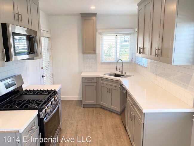 Building Photo - 1014 E Imperial Ave