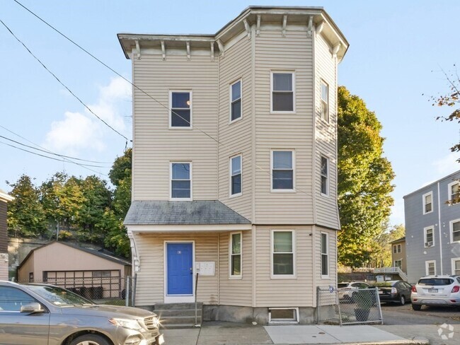 Building Photo - 63 Marshfield St