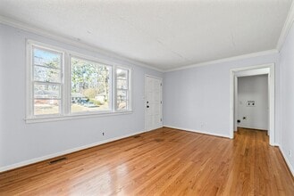 Building Photo - 2028 Montgomery Pkwy