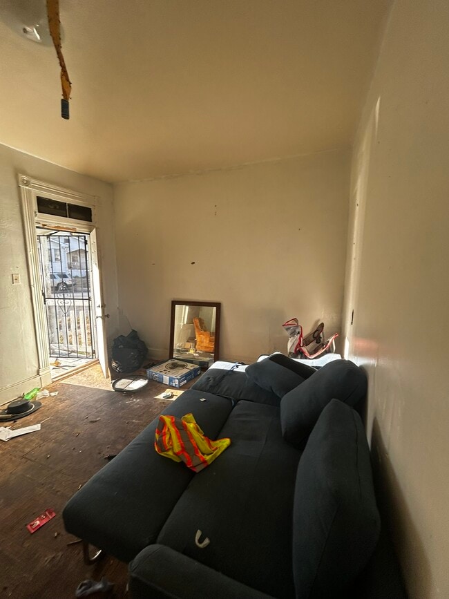 Foto del edificio - 8564 N Broadway