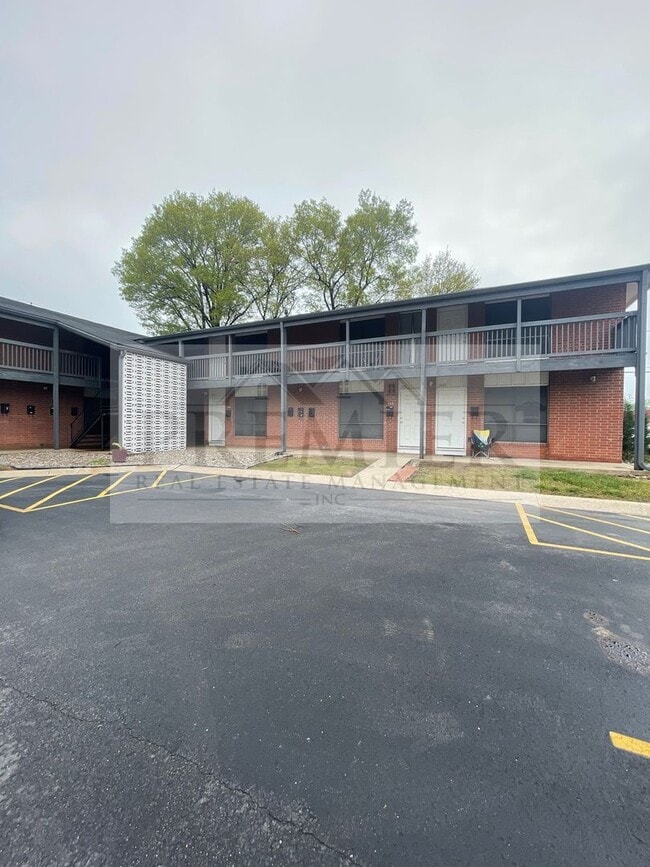 Building Photo - 6045 Barton Ave