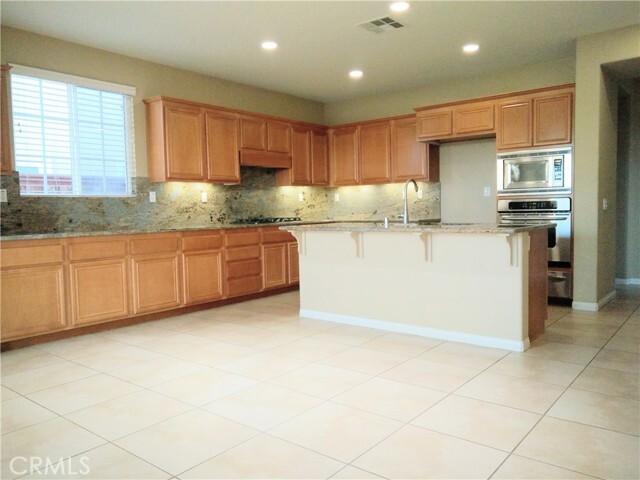 Building Photo - 1169 Parkview Dr
