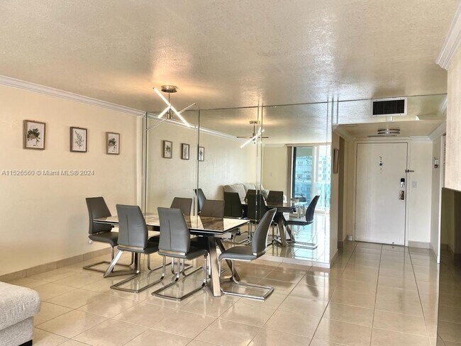 Building Photo - 3800 S Ocean Dr