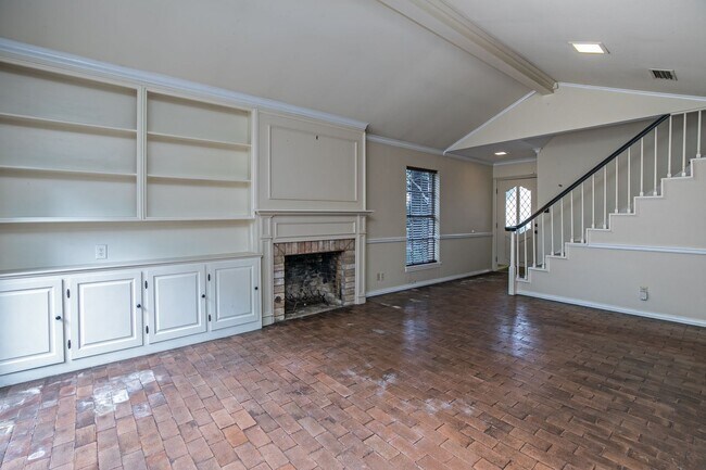 Building Photo - Colony Park Dr 3712/3714