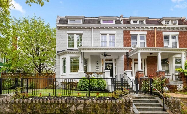Adams Morgan/Columbia Heights Houses for Rent with High Ceilings ...