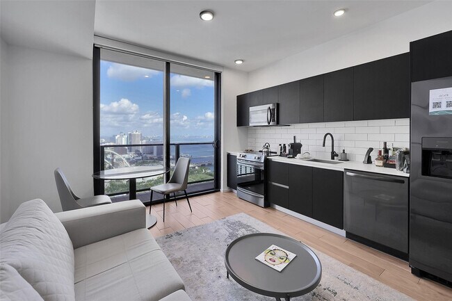 Foto del edificio - 398 NE 5th St