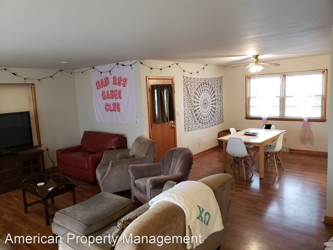 Building Photo - 4 br, 3 bath House - 711 Midland Ave.