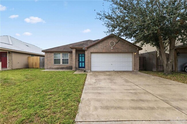 Building Photo - 2246 Llano Grande Ln