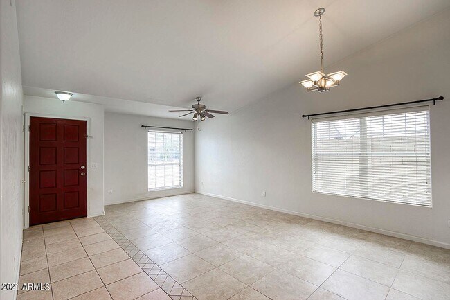 Foto del edificio - 2357 E Cathy Ct