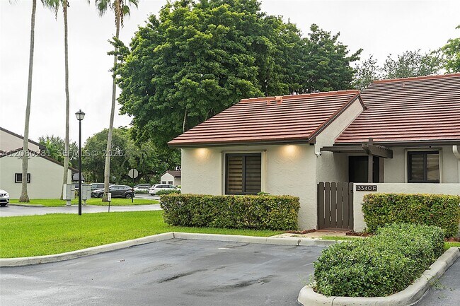 Foto del edificio - 13340 SW 90th Terrace