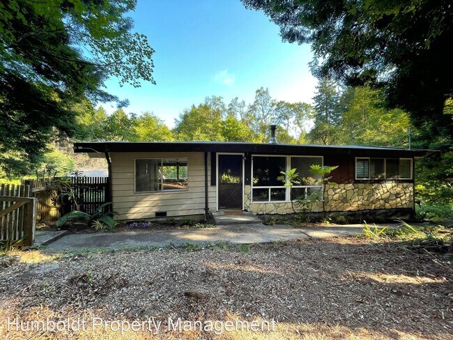 Foto del edificio - 3 br, 1 bath House - 454Redmond Road