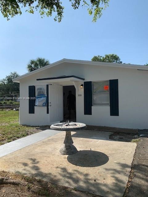 Foto principal - 3050 NW 8th Pl