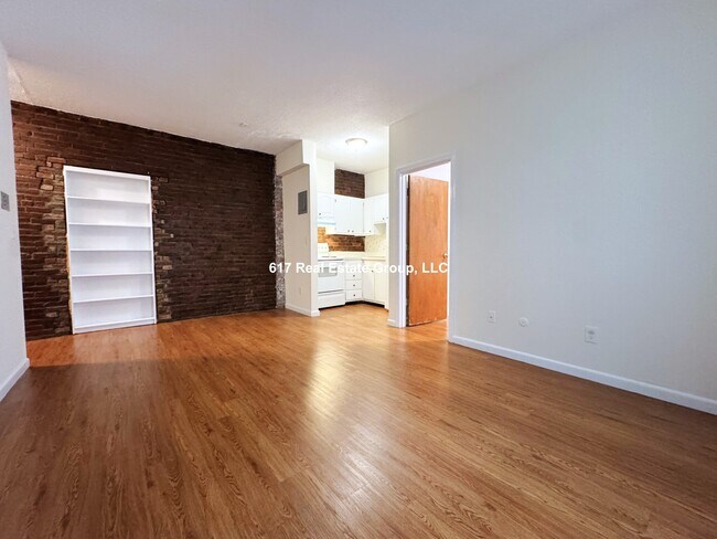 Foto del edificio - 62 S Huntington Ave