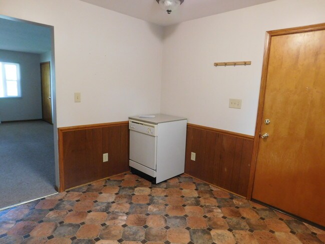 Building Photo - 4340 Lorwood Dr