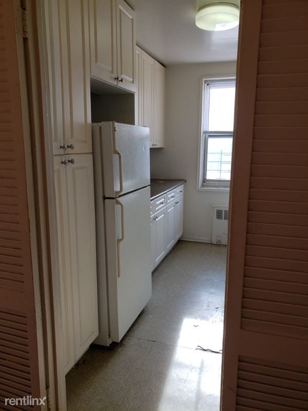 Building Photo - 140 Pelham Rd