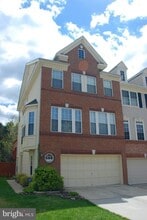 Building Photo - 1208 Cambria Terrace NE