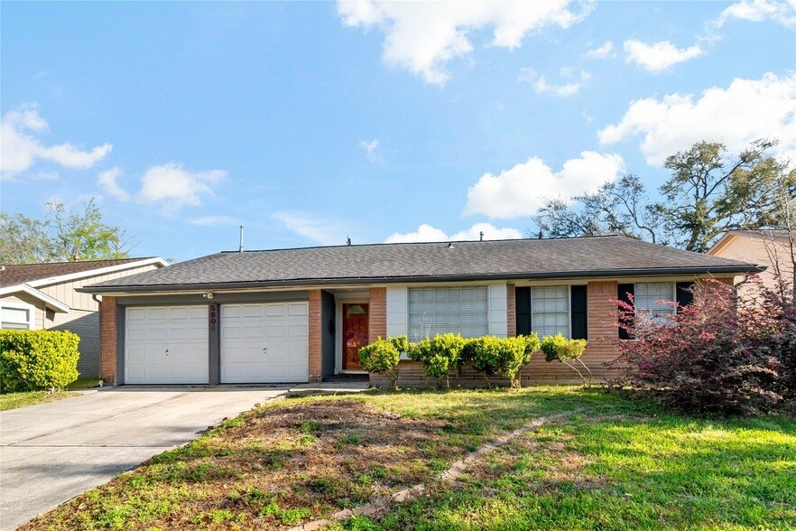 Photo - 5806 Ludington Drive Unit