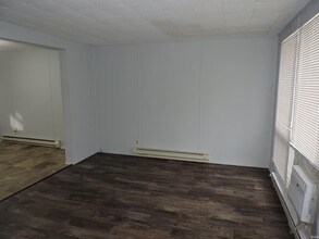 Building Photo - 125 W Orange St