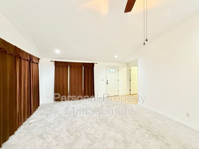 Foto del edificio - 13001 NE 89th St