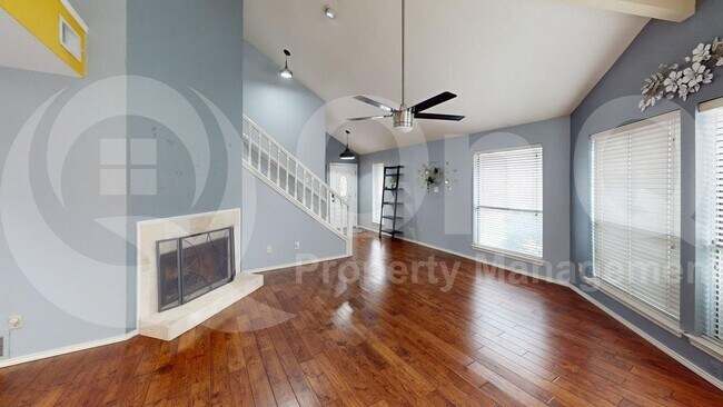 Foto del edificio - 6708 Roman Ct