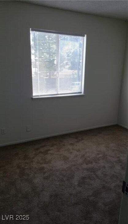 Foto del edificio - 1336 N Jones Blvd