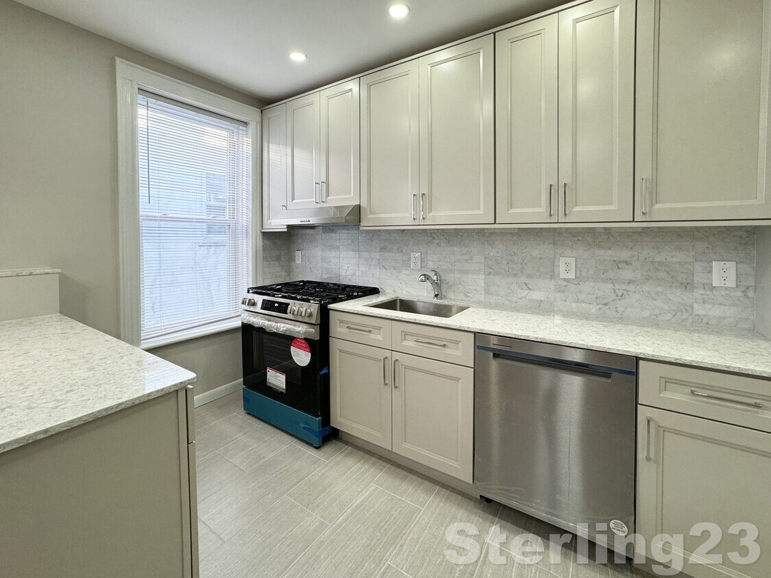 2335 Crescent St Unit 2, Astoria, NY 11105 Apartments in Astoria, NY