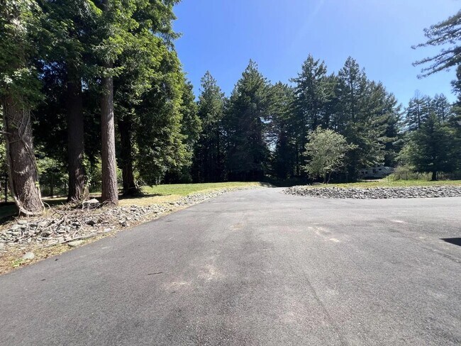 Building Photo - 3331 Rancheria Rd