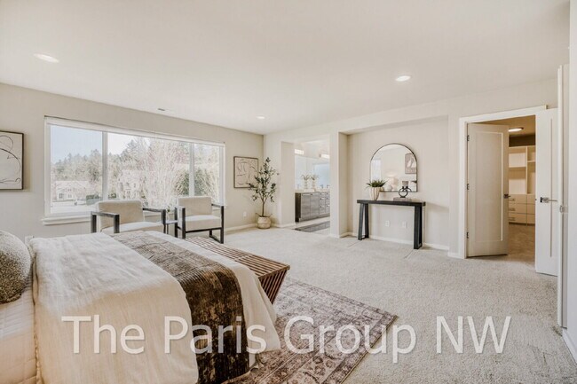 Building Photo - Luxury MainVue Maple Valley Home * UPGRADES * Central A/C * Theater Room * Outdoor Fireplace