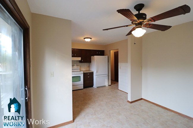 Building Photo - 3 br, 2 bath House - 2245 NW 49th