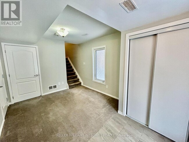 Building Photo - 809 Element Private
